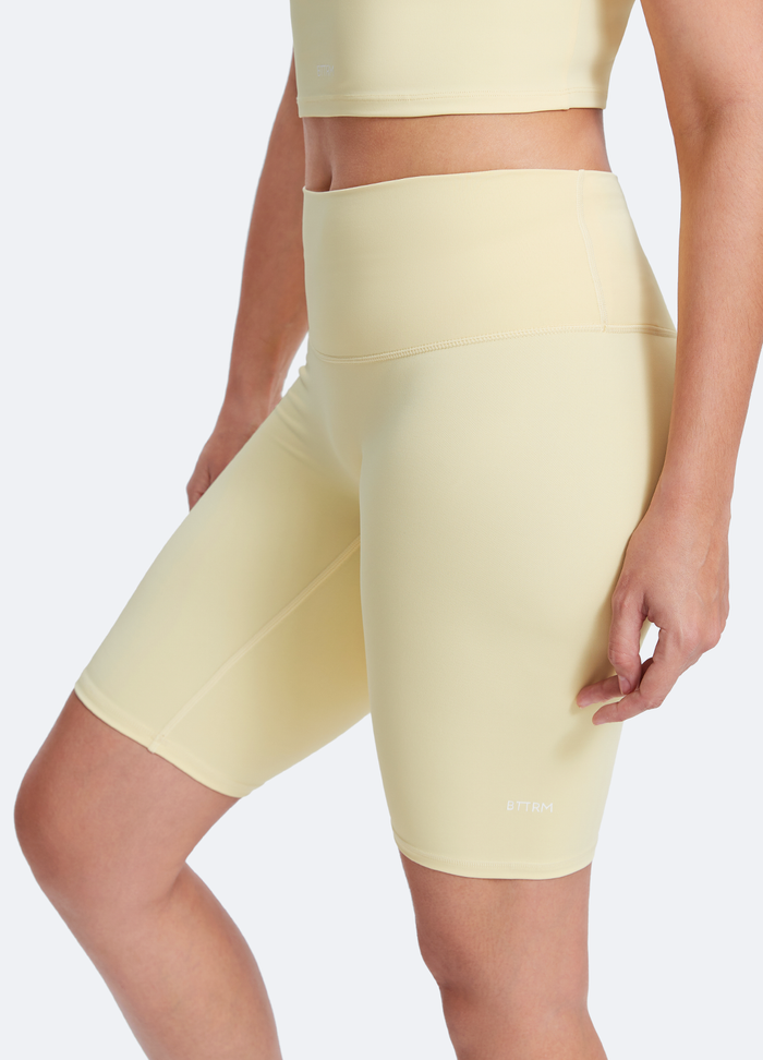 Short sculptant pour le Pilates 