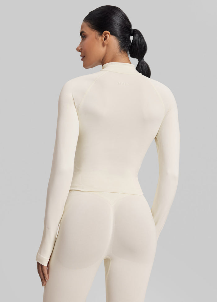 Ultrasculpt Longline Form-Fitting Seamless Thumb Hole Twill Knit Half-Zip Top