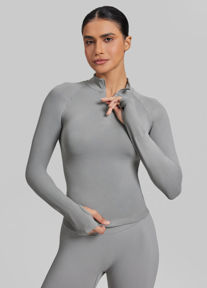 Ultrasculpt Longline Form-Fitting Seamless Thumb Hole Twill Knit Half-Zip Top