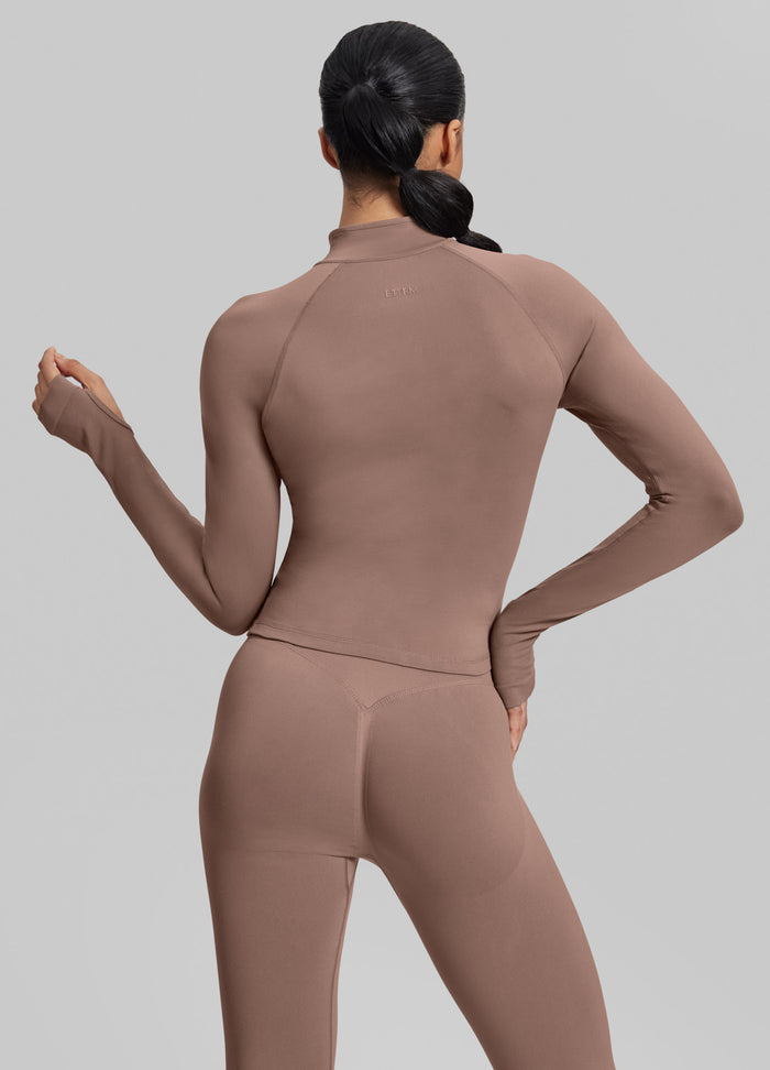 Ultrasculpt Longline Form-Fitting Seamless Thumb Hole Twill Knit Half-Zip Top