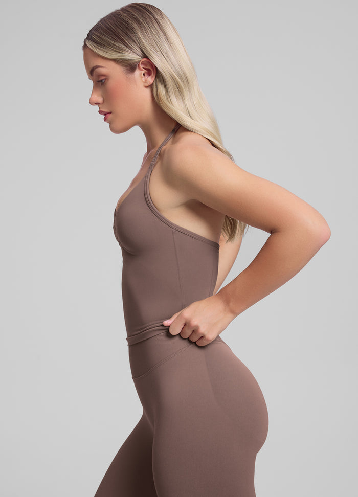 Ultrasculpt Longline Halterneck Form-Fitting Built-in Bra Twill Knit Tank Top