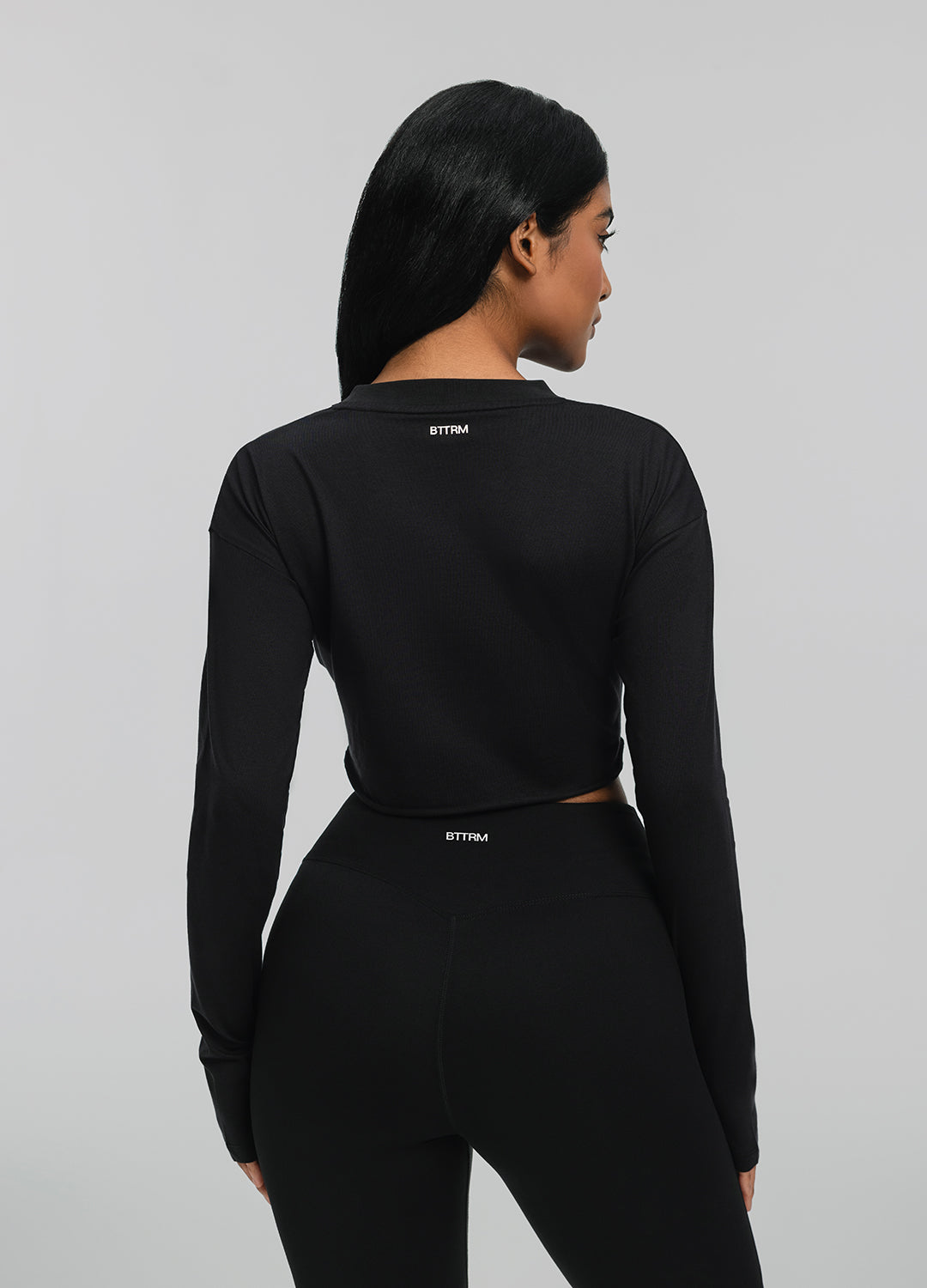 Cropped Long Sleeve (Color: Black) | BetterMe Store