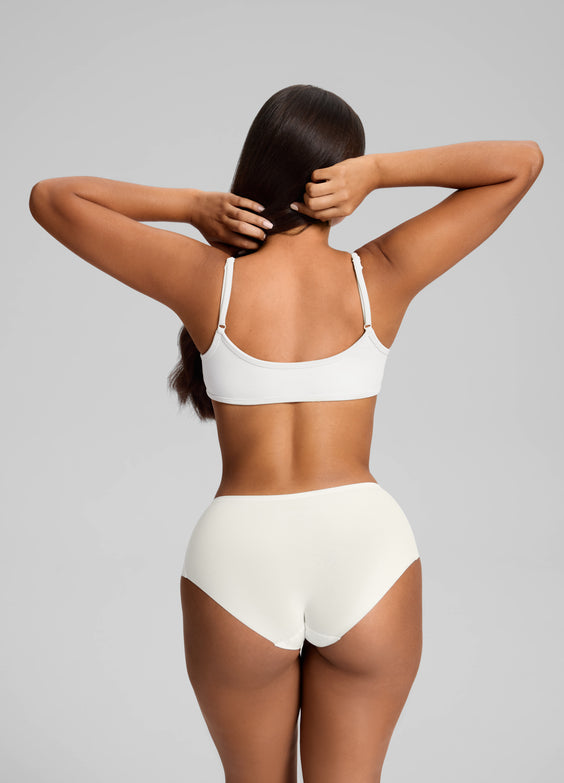 Seamless Mid-Rise Boyshort