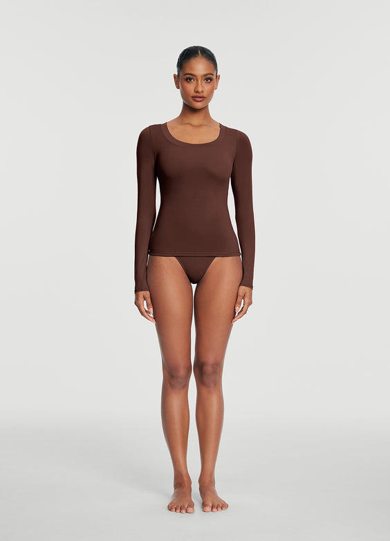 Scoop Neck Long Sleeve Top