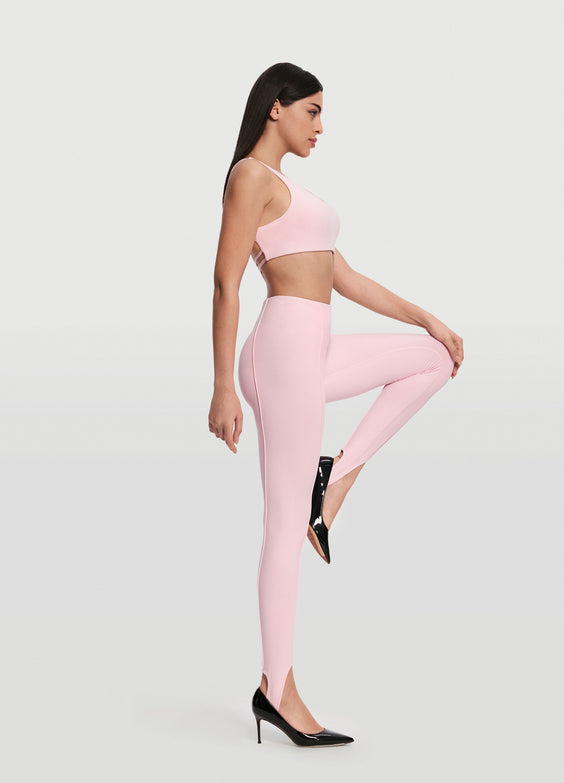 High-Waisted Stirrup