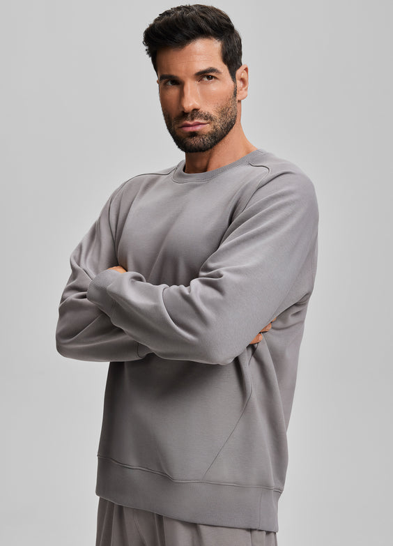 Essential Sweatshirt