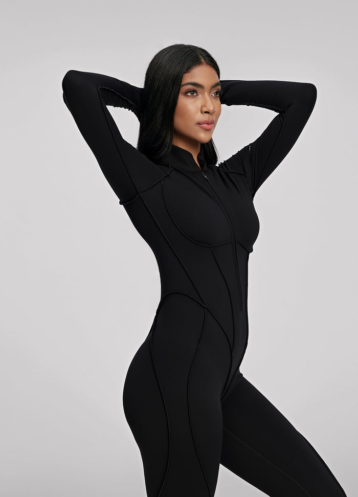 بدلة Catsuit مغلقة الظهر 