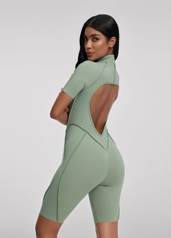 Catsuit com Shorts Slim