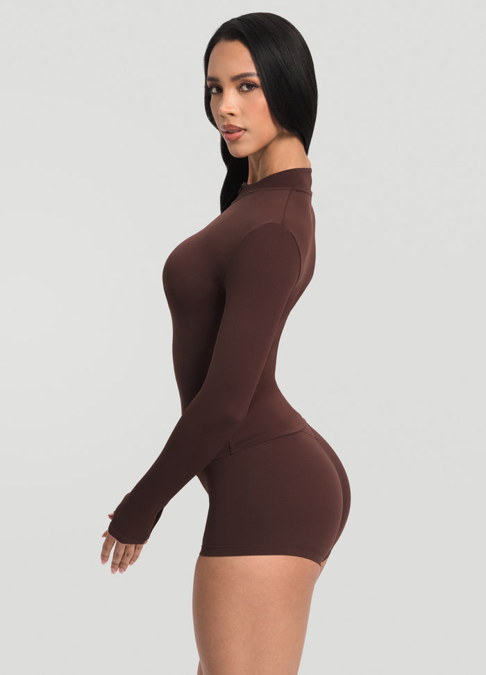 Sleek Zip-Up Long Sleeve Jacket