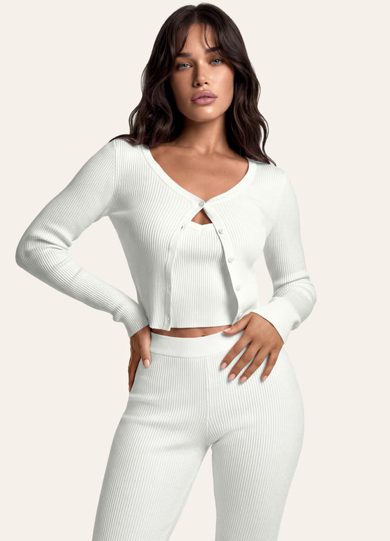 Kurze Damen-Strickjacke in Rippstrick