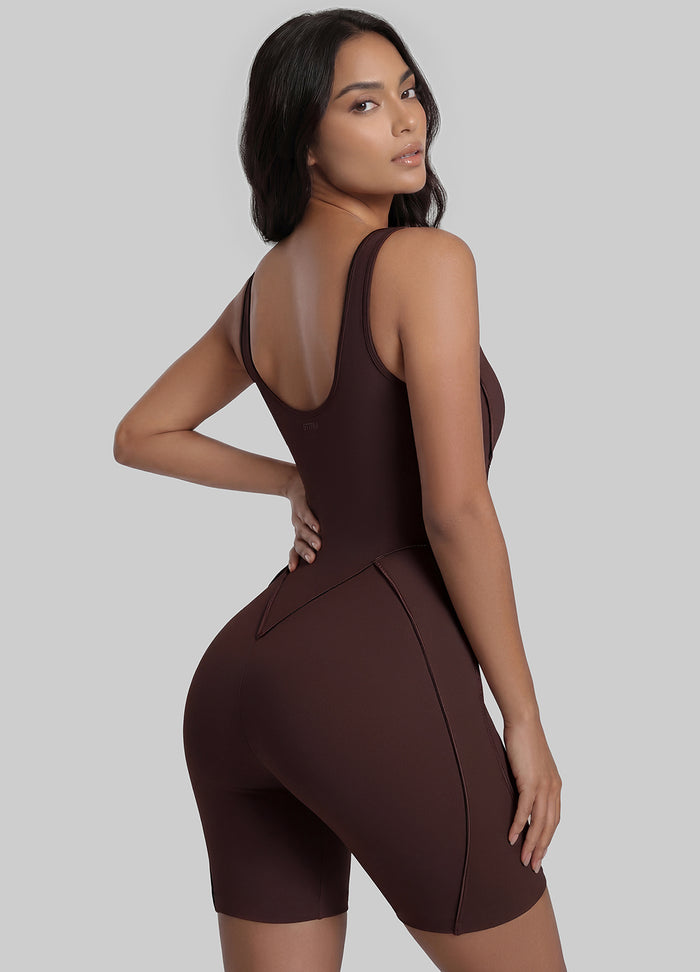 Sleeveless Scoop Neckline Shorts Catsuit