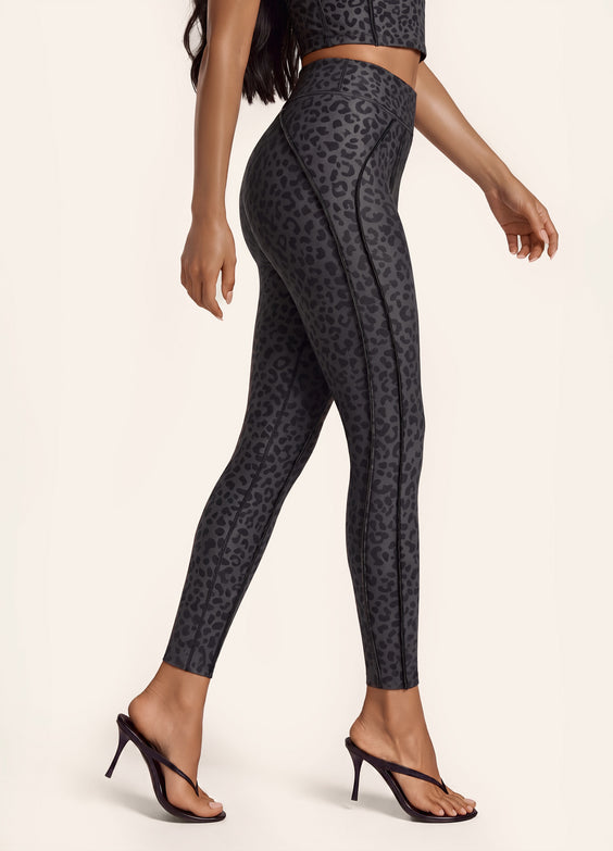 Black Leopard Contour Stitch Leggings