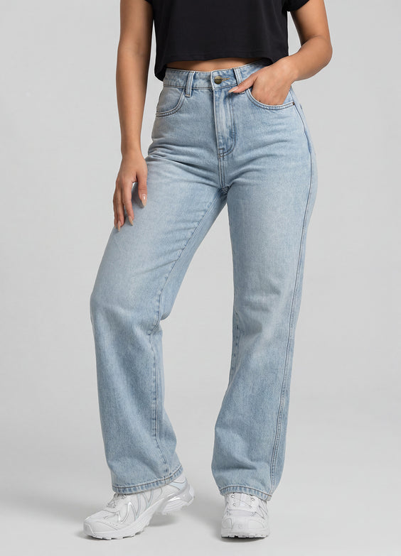 Contouring High Waist Wide Leg Jeans