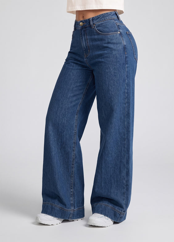 High Waisted Wide Leg Jeans