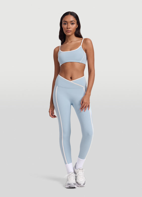Contrast Scoop Top