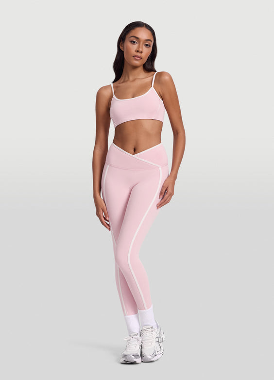 Contrast Scoop Top