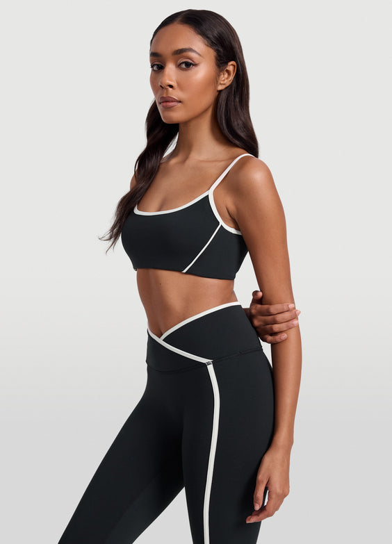 Contrast Scoop Top