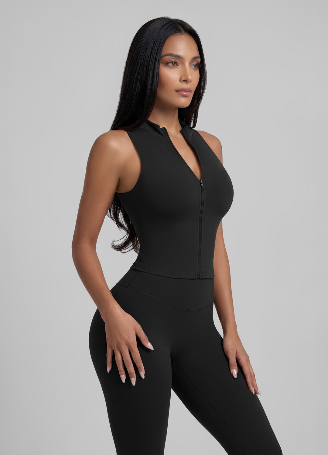 Sculpt Zip Crop Vest (Color: Black) | BetterMe Store