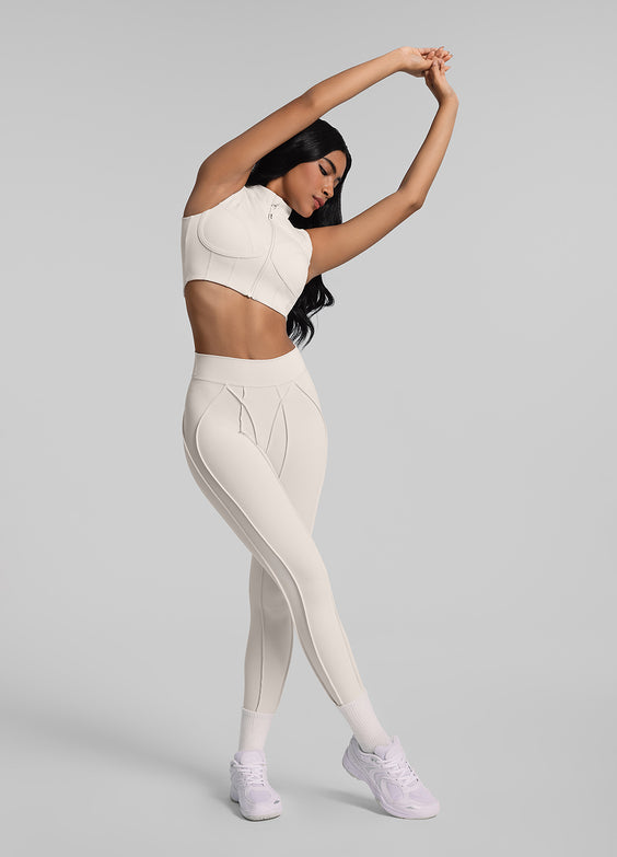 Legging com Costuras de Contorno  