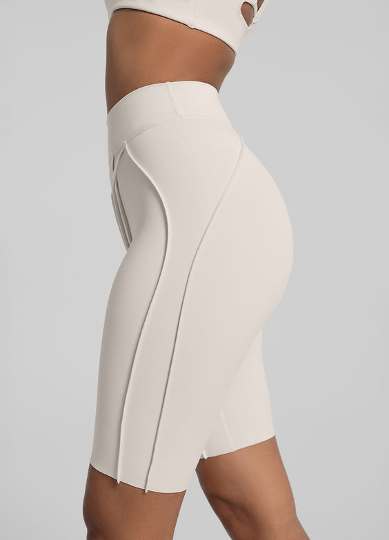 Figurformende Radler-Shorts mit Nahtdetails