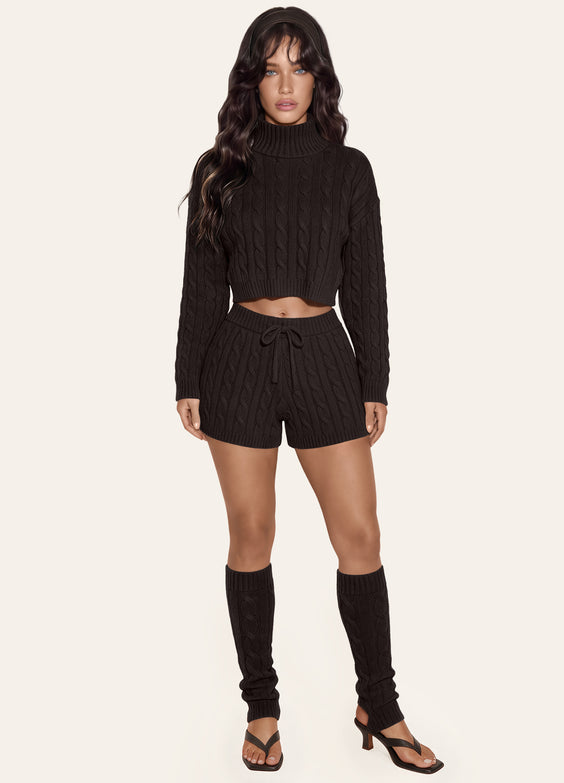 Maglione corto a trecce