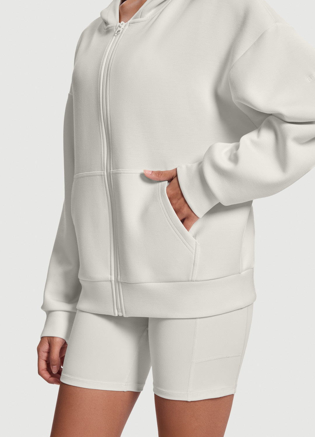 希少♪CH◆ 直営 アイチャート Crop tops/WHT 6-19BetterMe10599.jpg?v=