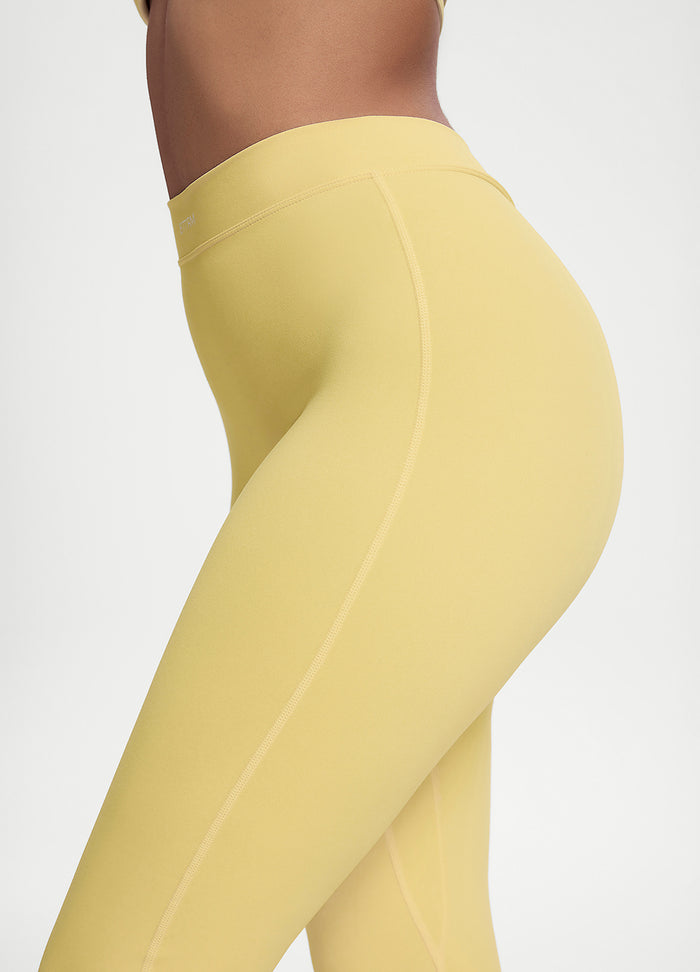 Scrunch Back Flared Leggings