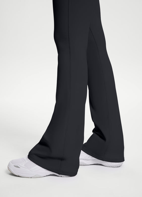 Scrunch Back Flared Leggings