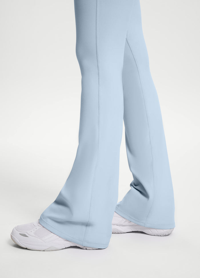 Scrunch Back Flared Leggings