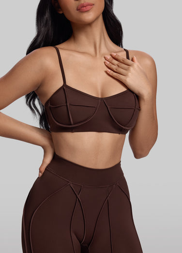 Bralette mit Kontur-Nähten