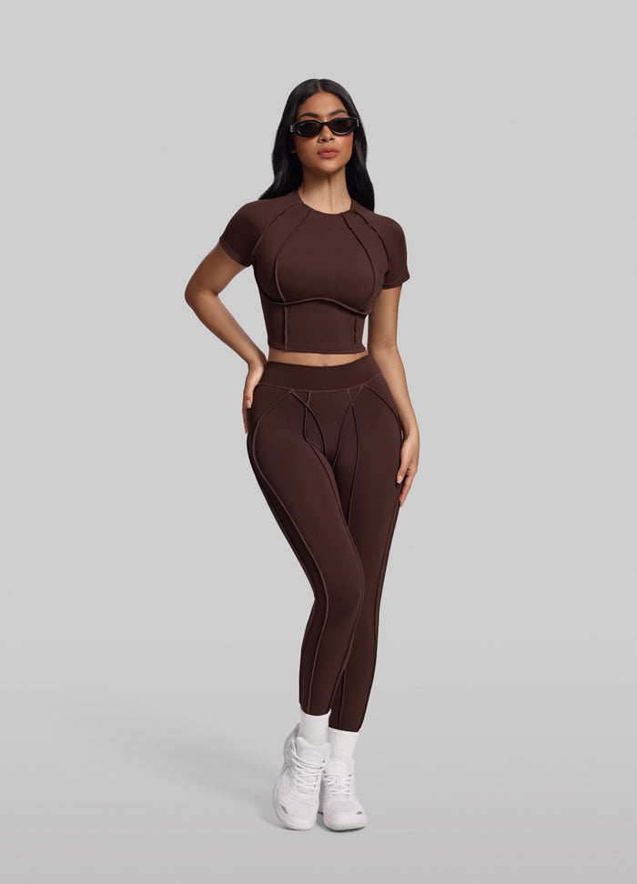 Legging com Costuras de Contorno  