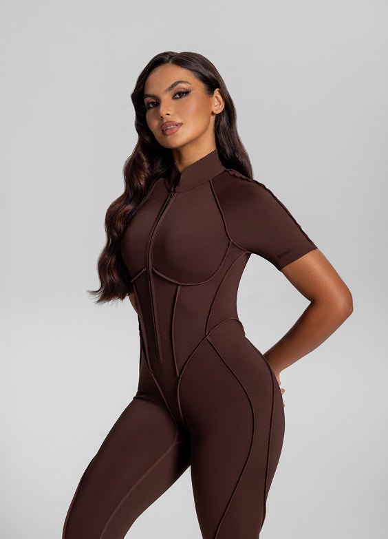 بدلة Catsuit مغلقة الظهر 