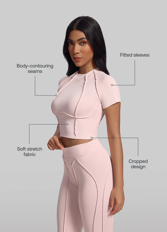 Top Cropped com Costuras de Contorno  