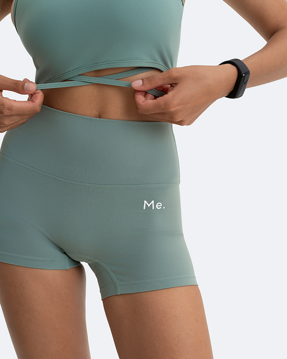 Micro-Shorts mit hohem Bund