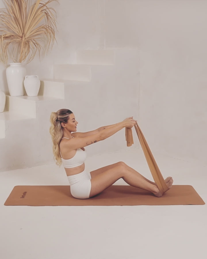 Seated bicep curl