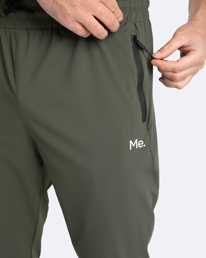 Calça jogger athleisure na cor caqui